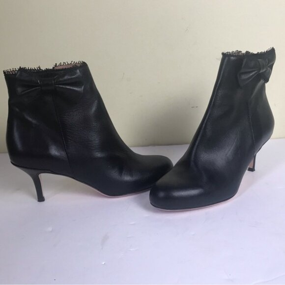 RED Valentino Bow Leather Ankle Booties Kitten Heels Almond Toe Zip Shoes Boots - Picture 1 of 16